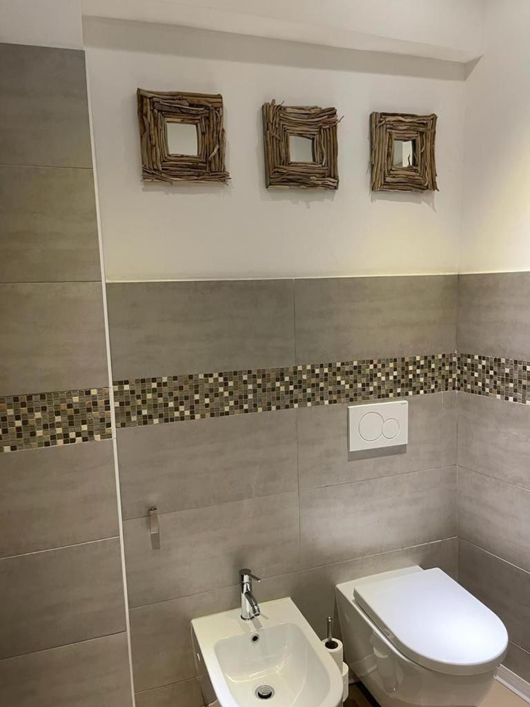 Apartamento The First Trieste Exterior foto